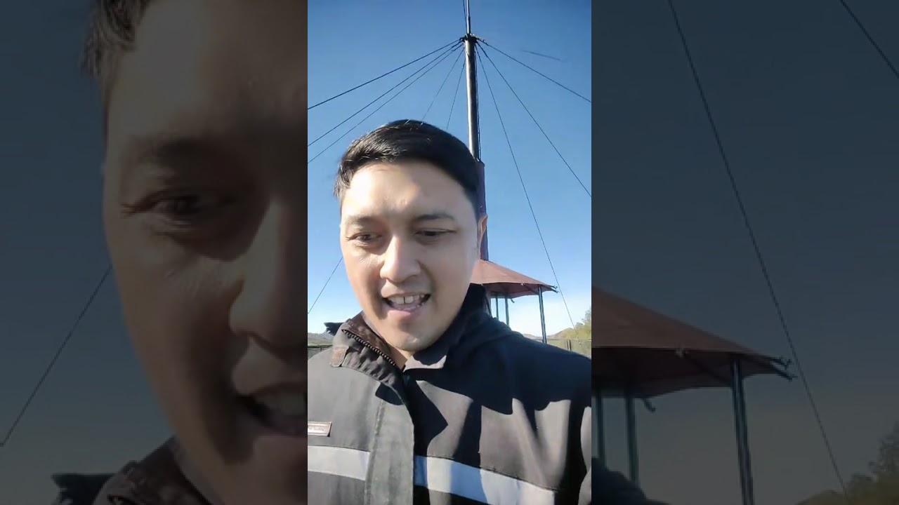 EXPLORE CAFE BROMO HILLSIDE 