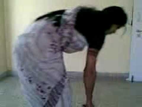 Bangla Desi wife fart in saree #sareefarting