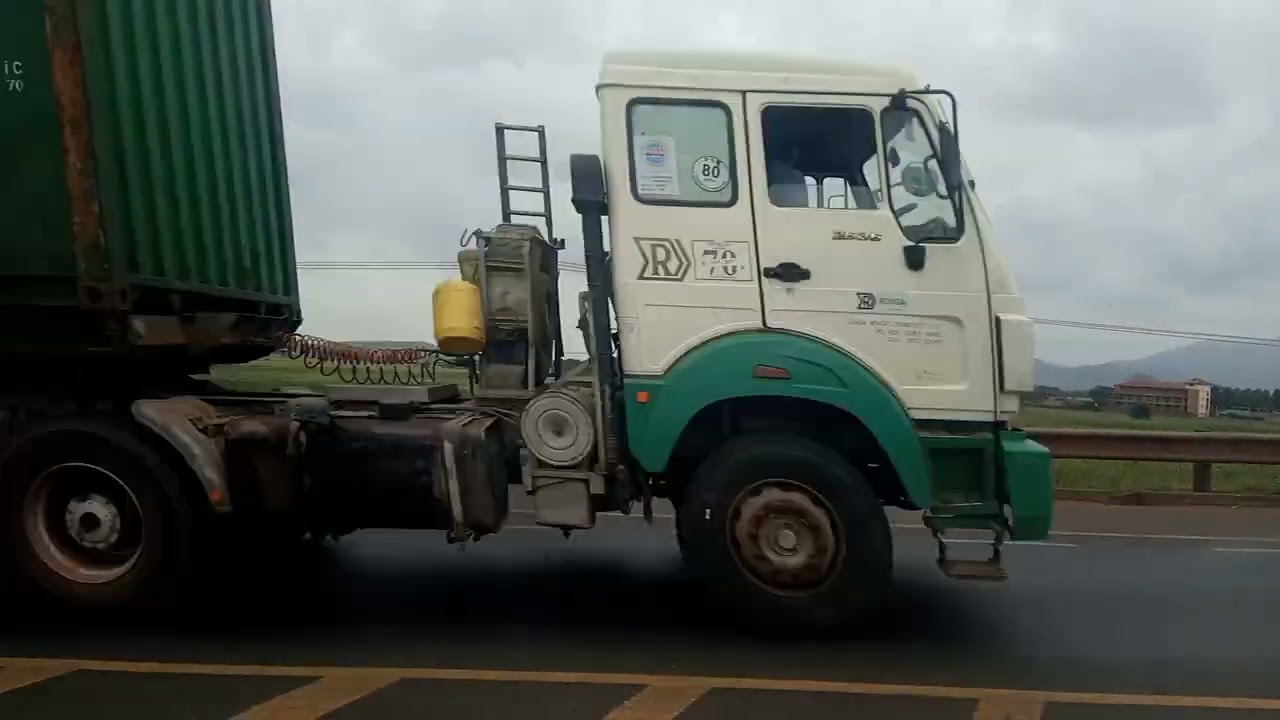 Emali Town || Makueni County || Kajiado County || Kenyan Infrastructure || Kenyan Developing Towns