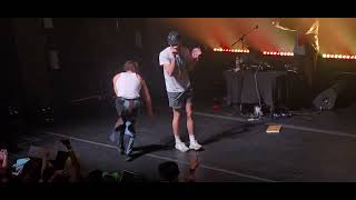 Whip A Tesla  Welcome To Chillis covers Bbno  The Vic Theatre Chicago Il  31025