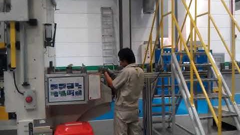 GL uncoiler straightener 2 in 1 machien+Zig Zag Feeder machine