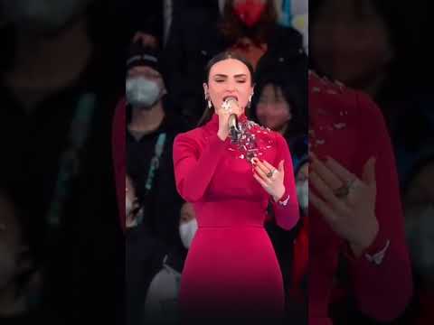 Video Arisa canta l'Inno d'Italia per il passaggio di consegne con le Olimpiadi di Milano-Cortina 2026