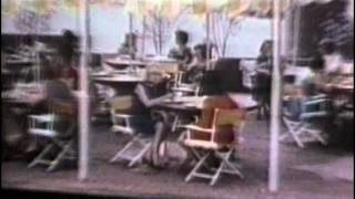 Video voorbeeld van "The Zombies - Time Of The Season [Original Promo Clip]  1968"