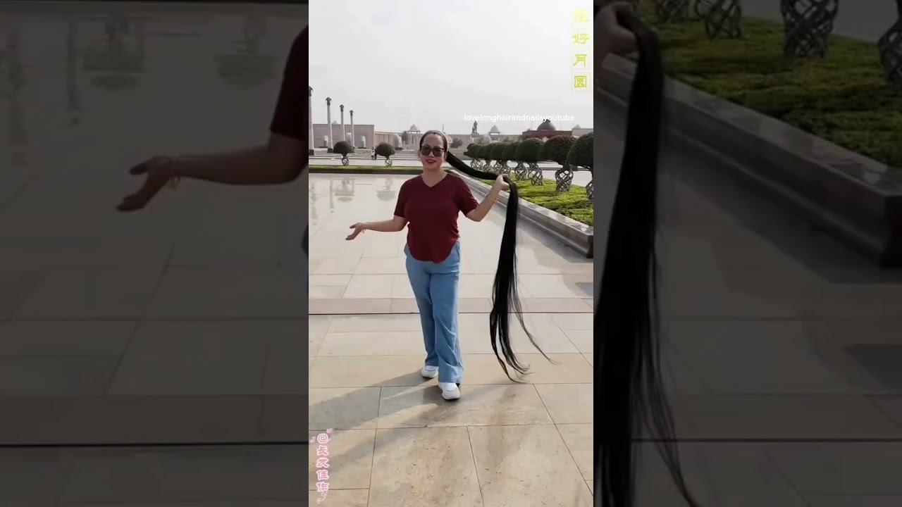 her hair longer than 3m long    2026