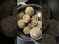 chapati aani good laddu