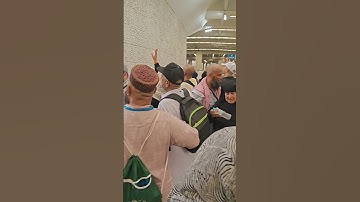 Jamarat: Throwing Stones at Shaytan - رمي الجمرات: رمي الحجارة على الشيطان