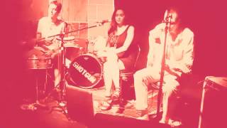 Charles Brooks - with Alysa Touati & Stefania Rubio - Memories (Hasil Atkins) @ Bar Pub St-Denis