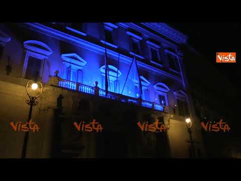 Montecitorio illuminato di blu per la Giornata Mondiale sull'Autismo