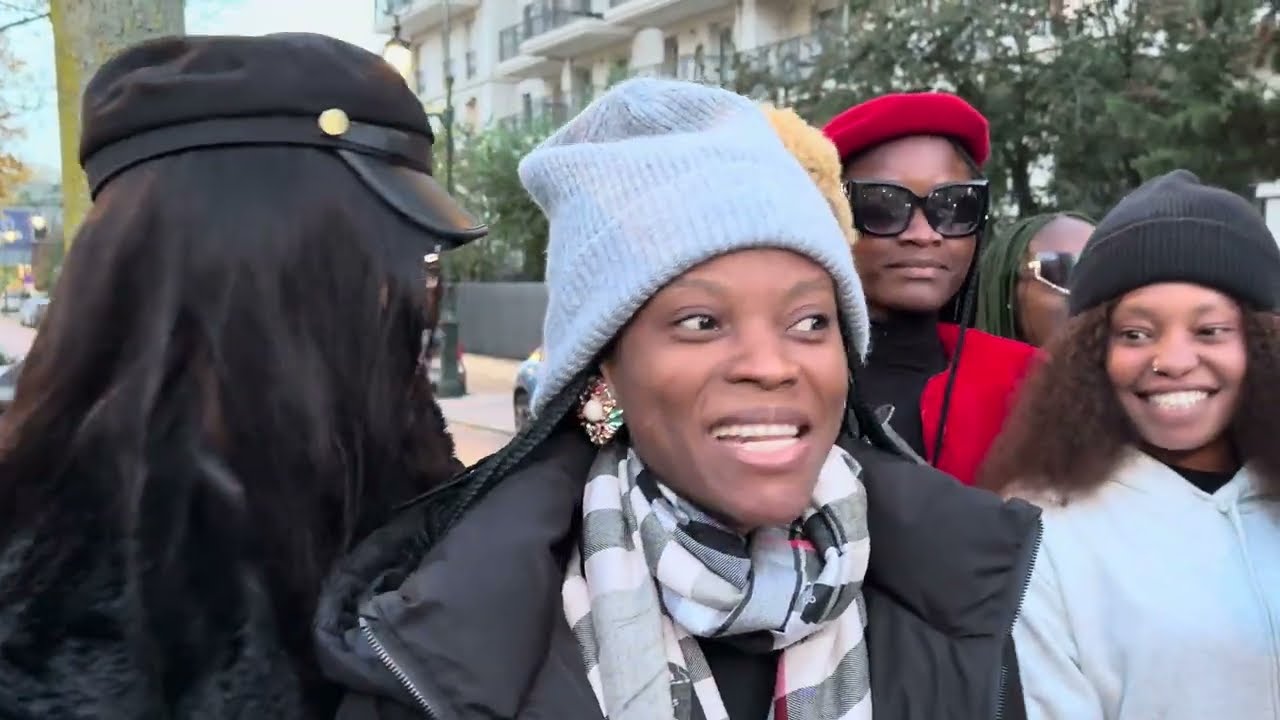 F@LLY IPUPA ;BA DANSEUSES NA CHIMÈNE FOLO BA SE DÉCHAÎNER DEPUIS PARIS,CE 25 NOV2023 U_ ARENA