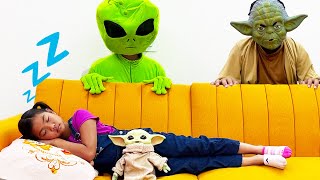 Emma Kids Story about Green Alien Friend Arriving From a Spaceship | Kids Learn to Do Chores