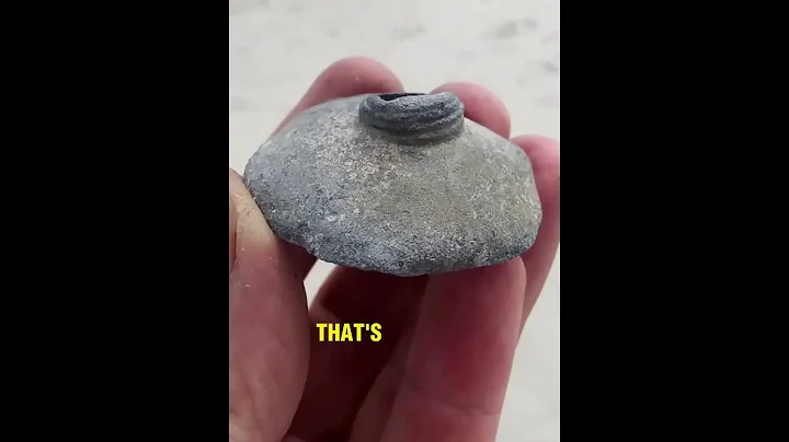 Out on the beach and finding some awesome weird things #metaldetecting #treasure #beach