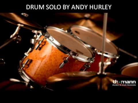 Drum solo by Andy Hurley