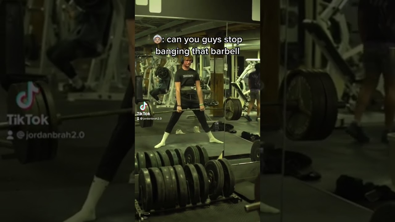 GYM KAREN GETS MAD AT KID FOR DEADLIFTING YouTube