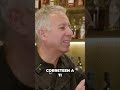 Deja de Correr Tras el Dinero: El Secreto del Servicio al Cliente #shorts