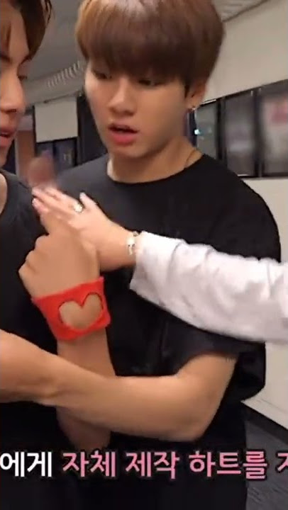 #jungkook ngambek gara² jin Hyung😅 #bts #shorts