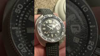 Polished the original hardlex crystal on the 6105-8119 Captain Willard #seiko6105 #seikoautomatic