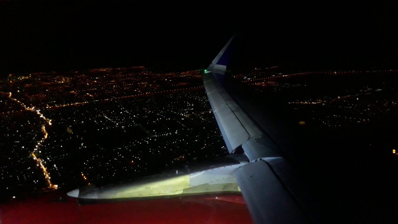 Menakjubkan pemandangan malam dari pesawat batik air 
