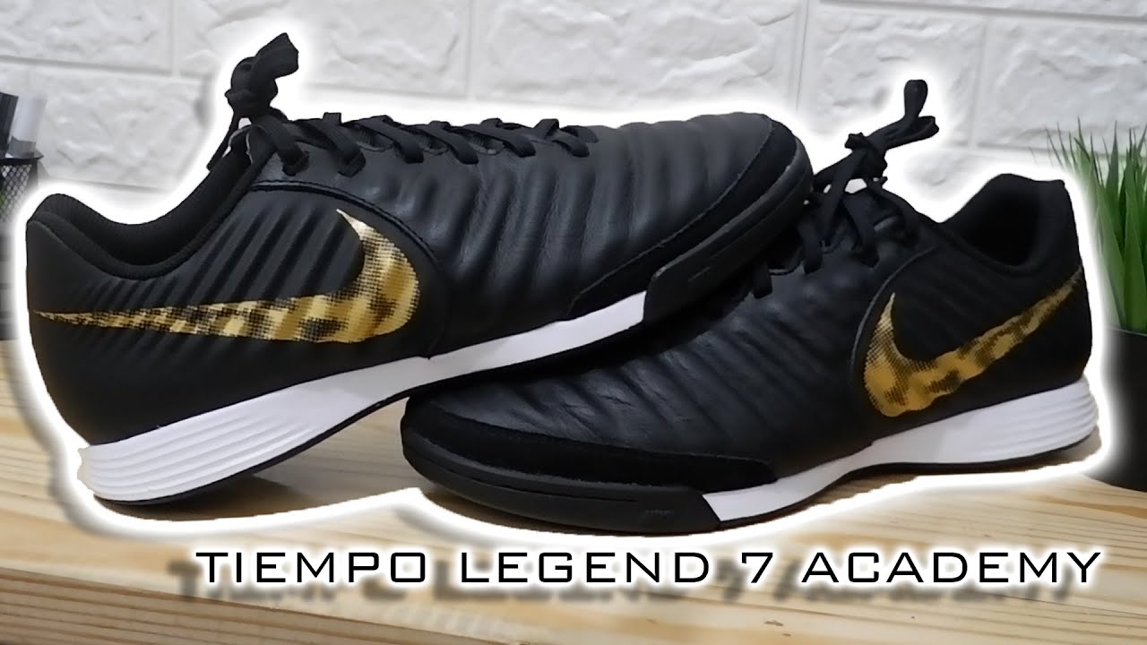 tiempo legend 7 academy futsal