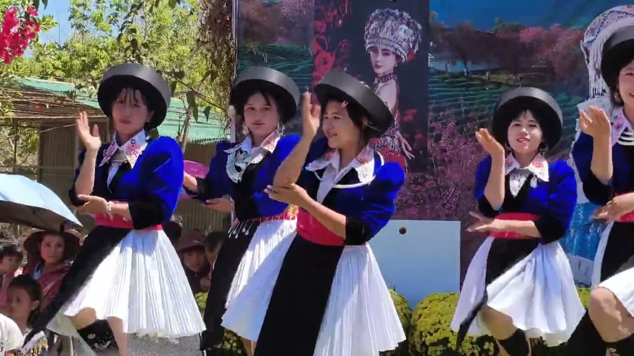 ua la voos lub tsiab peb caug 2026