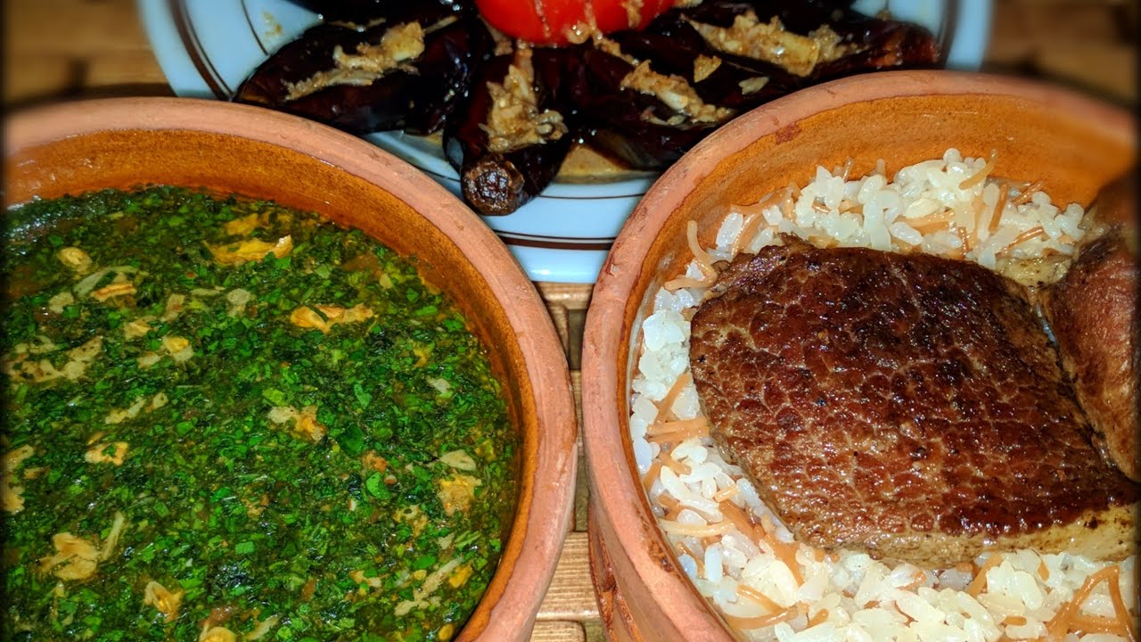 طريقة عمل الملوخية جربوها بالطريقة دى وإنسوا اى طعم تانى 😉