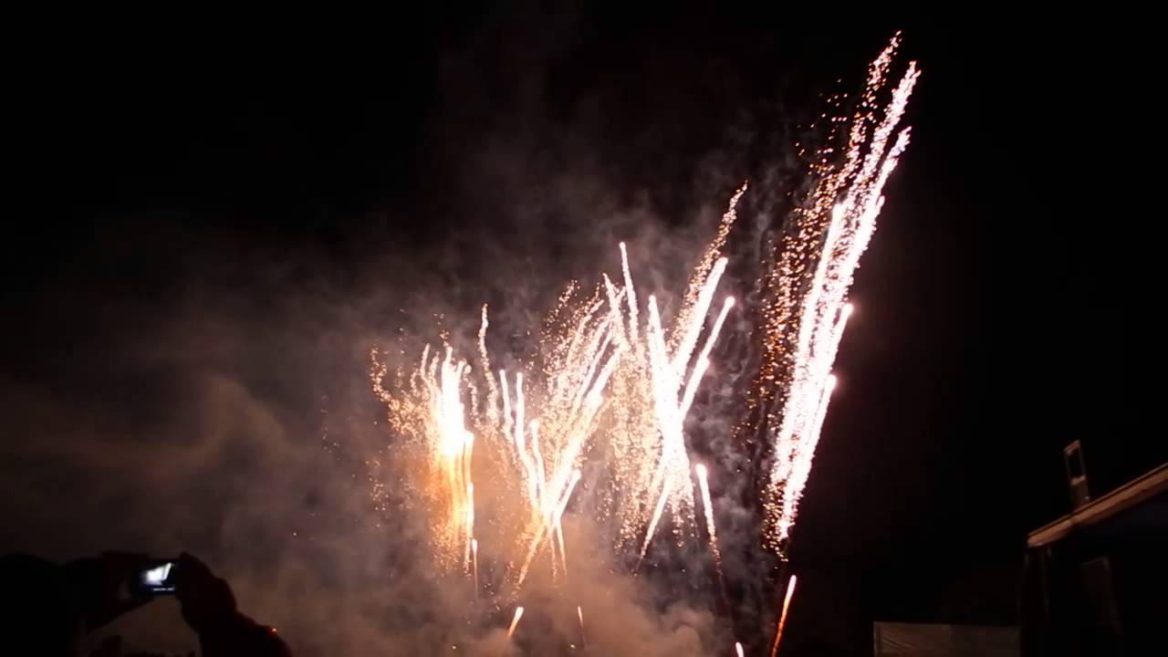 FIREWORK NIGHT ESSEX UK 2014 YouTube