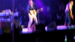 Blur - Coffee & TV - Live in Santiago de Chile 2013 screenshot 5