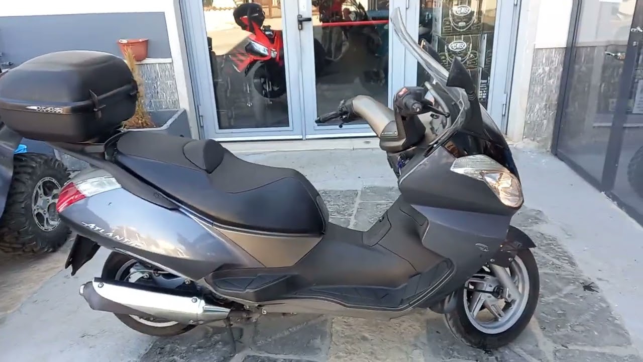 Aprilia Atlantic 250 - 2006 - YouTube