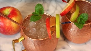 Moscow Mule (Salted Caramel Apple) | Fall Drink Recipes \/ Fall Cocktails