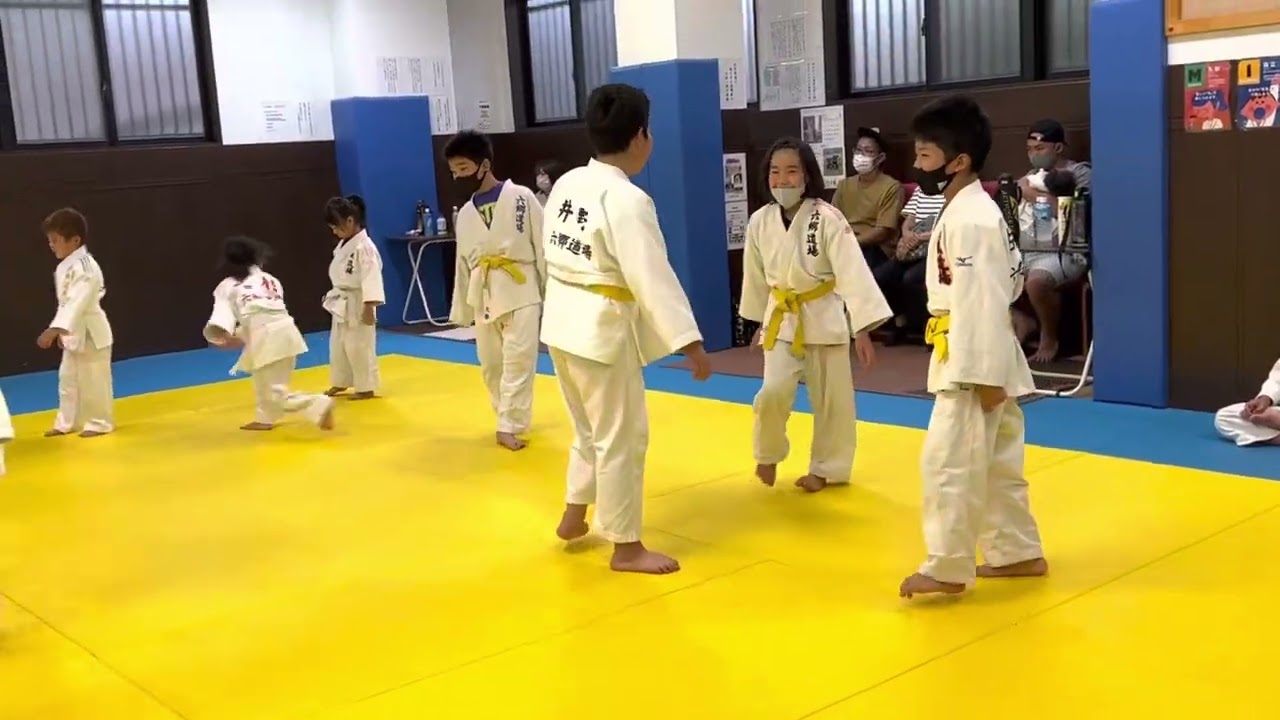 燕返しの練習をしました😊 - YouTube
