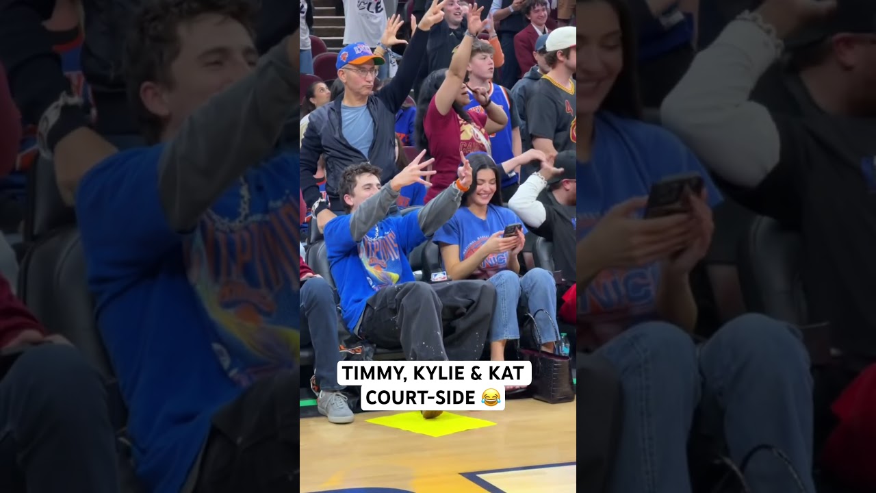 Court side staples during the Knicks title run 🏆