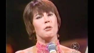 HELEN REDDY JAMMING WITH THE BEE GEES  MIDNIGHT SPECIAL  THE QUEEN OF 70s POP