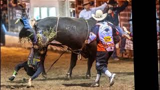 Jb mauney career ending injury | Jb mauney broken neck video - Jb houston rodeo injury