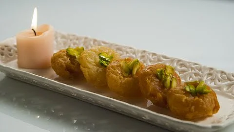 Balushahi | घर पर बालूशाही बनाने का तरीका | Cooksmart | Sanjeev Kapoor Khazana