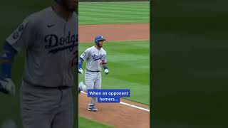 kids Throw it's Back