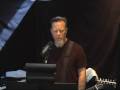 James Hetfield singing Unforgiven 3