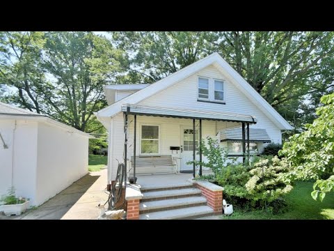 3903 Snow Rd., Parma, OH home video tour