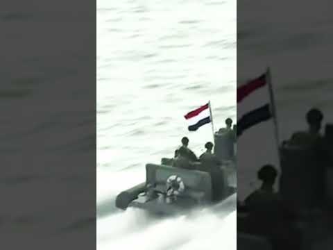 رجال الضفادع البشرية المصرية