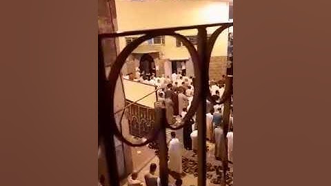 صوت رهيب للقارئ المغربي أسامة بويزمارن ما شاء الله روعة
