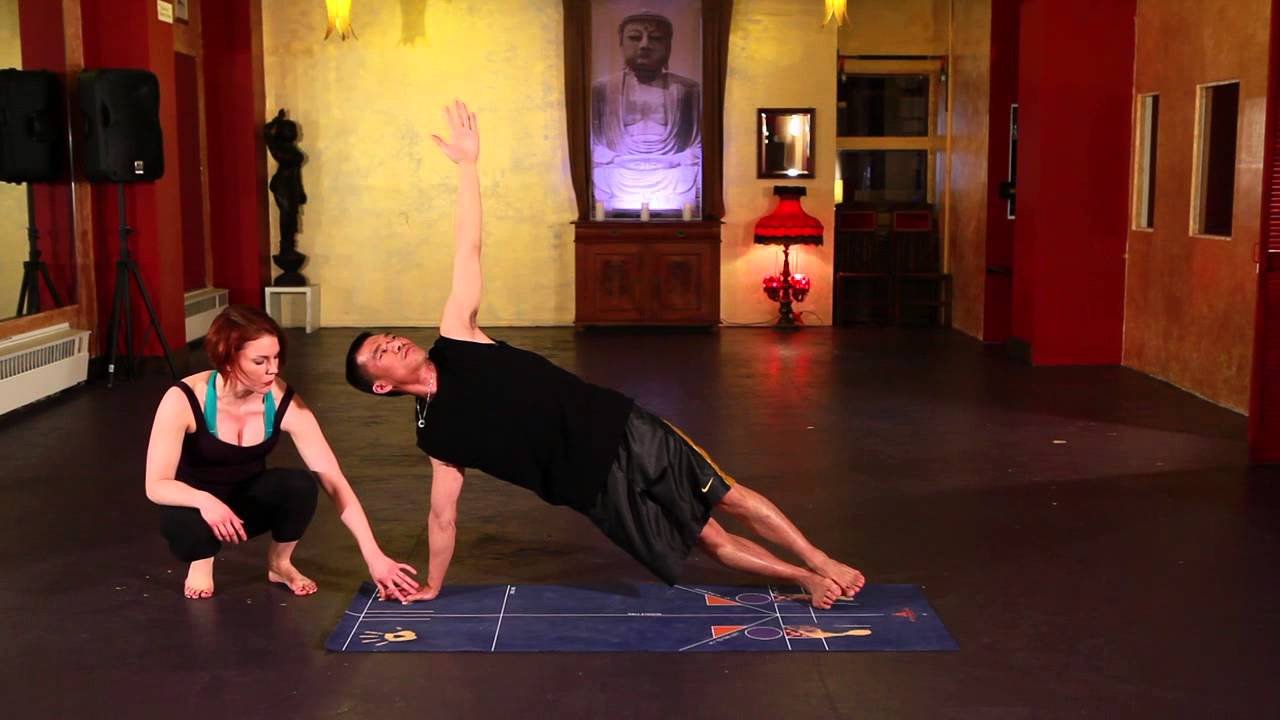 Atmananda Yoga Asana Demo - Sage Pose (Vasisthasana) yoga sequence for anxiety