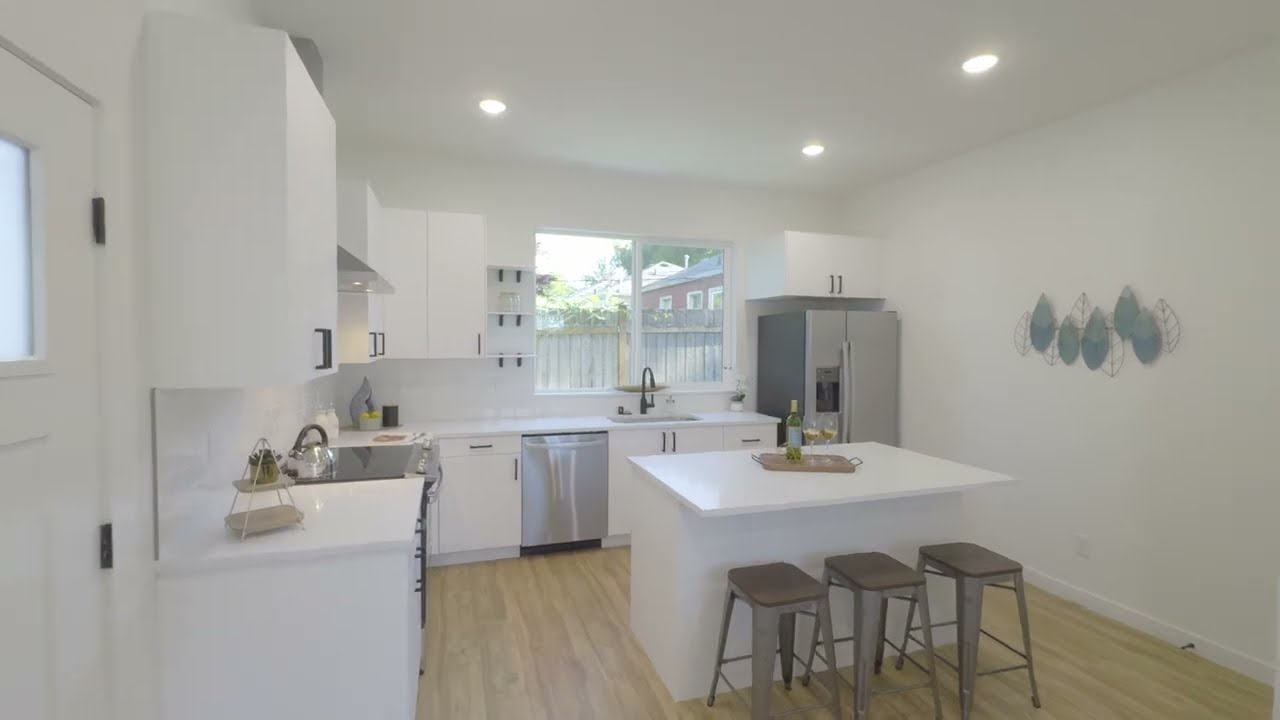 Brand NEW CONSTRUCTION Home in Seattle, Washington - West Seattle Residential Small Lot RSL Project