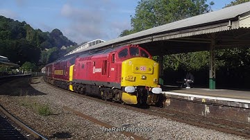 DOUBLEHEAD 37S 37670 AND  37401 ON THE WEYMOUTH SUMMER SERVICE 5TH SEPTEMBER 2009
