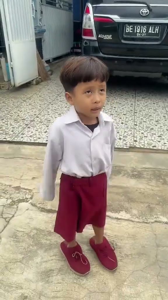 Vidio kocak dan gokil @nyaikembang1nyaikembang1 /kasih ibu sepanjang masa ?