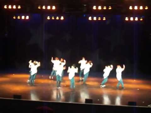 Saint Patrick's Senior Dance Squad - High School H...