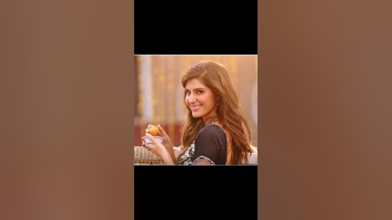 naagin-jaisi-kamar-hila-tony-kakkar-ft-elnaaz-nozouzi-sangeetkaar