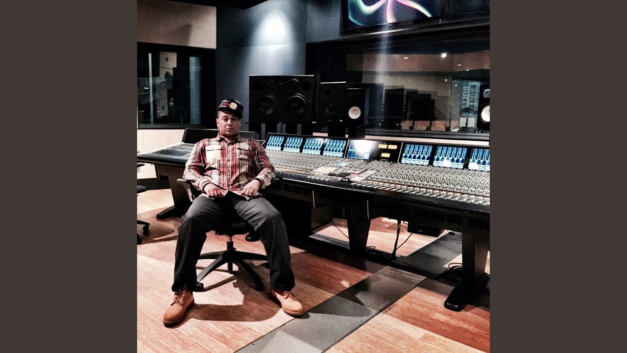 YouTubeでAt All Costs (Instrumental)を視聴