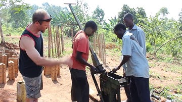 How to make an ISSB Interlocking Stabilizing Soil Block - #MakigaMachines