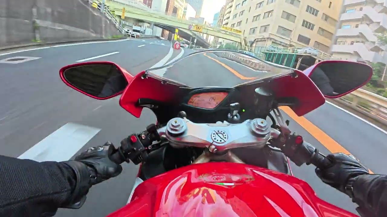 TOKYO DRIVE MV AGUSTA F3 800 - 05