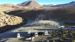Geyser Blanco, El Tatio, Likan Antay - Aéreo (2K)