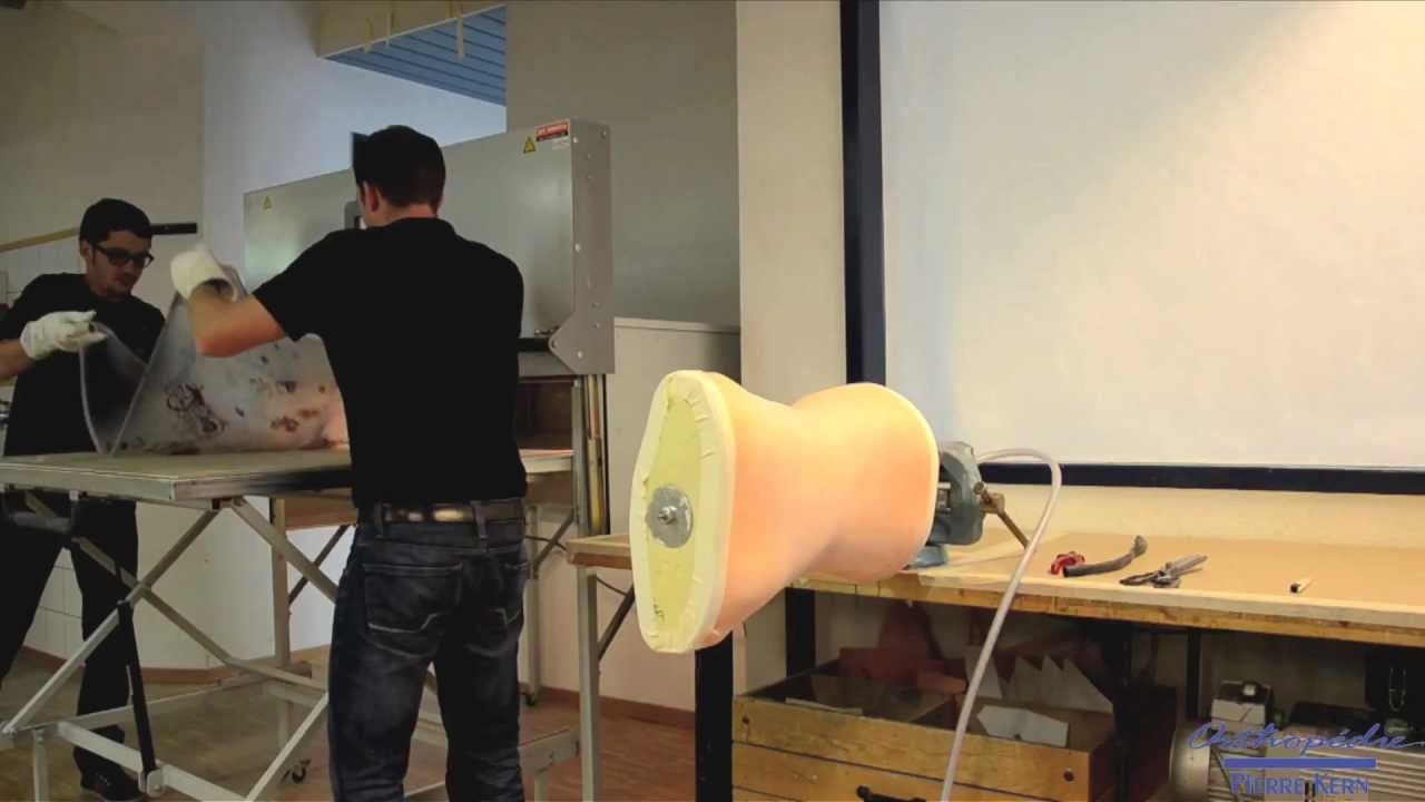 Corset orthopédique réalisé par CFAO