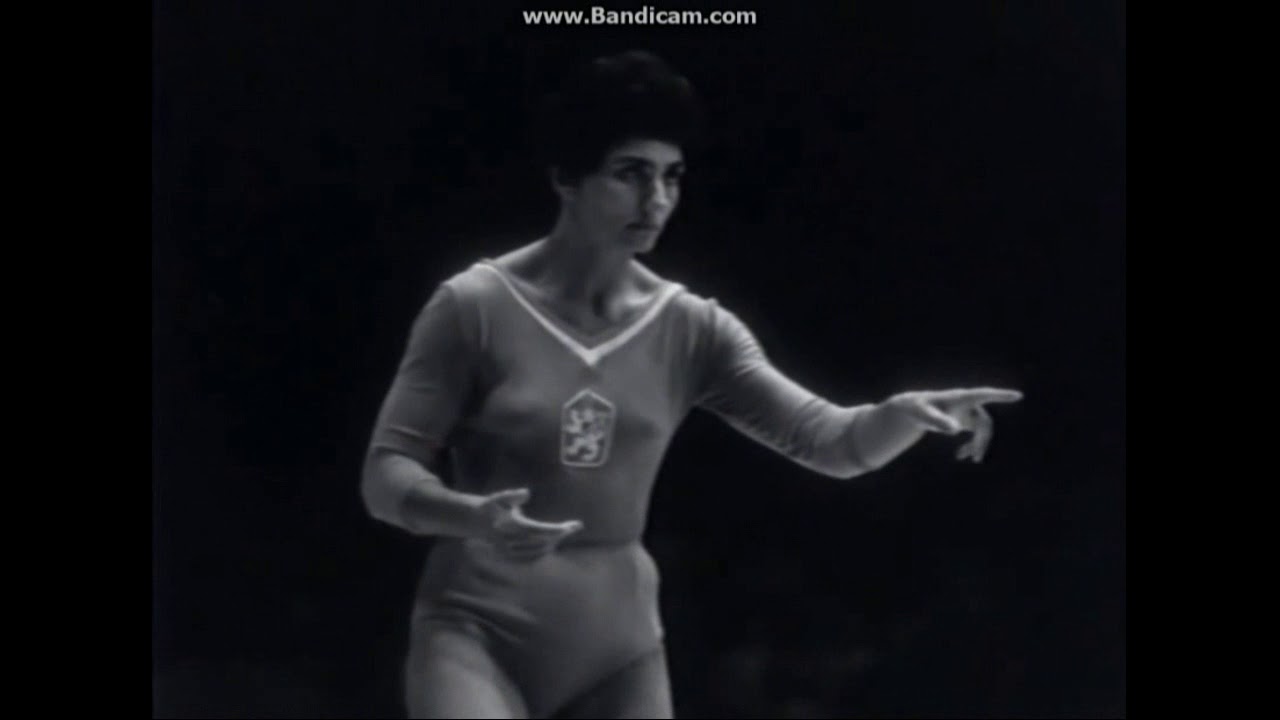 Операторская работа, ракурсы и образность, в фильме 1963 г. "О чем-то ином"